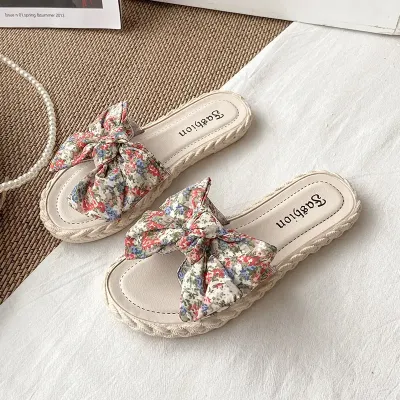 SWEET BOW FLAT BOTTOM BEACH SANDALS